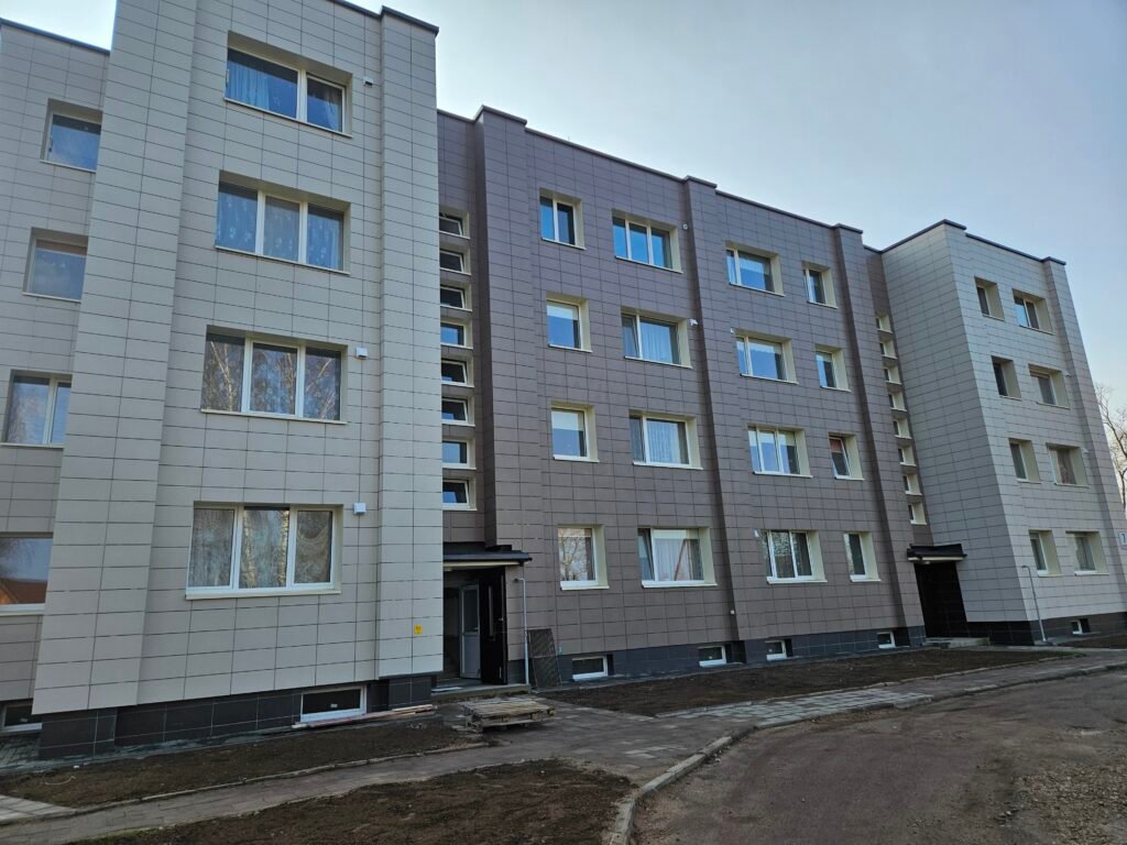 1000012144 1000012144